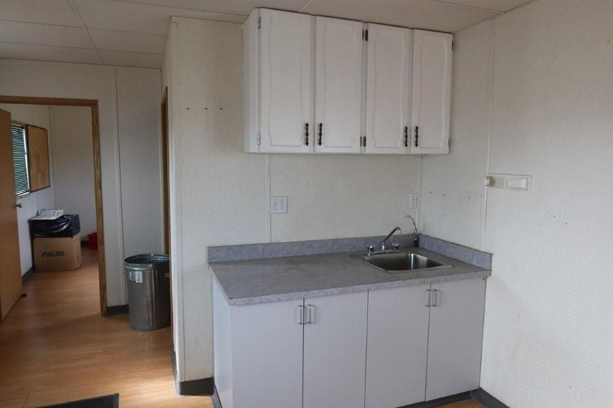 Used Office Building (62’L x 12’6”W x 11’H)