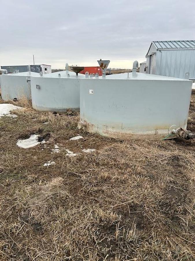 Used 50 BBL Pop Tanks