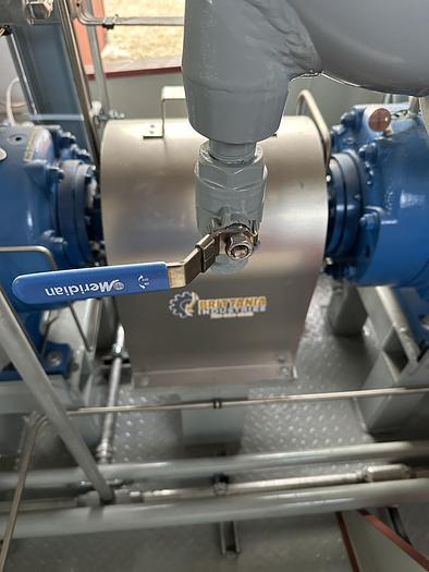 100HP New SOUR VRU Teco Driver with 2 Ro-Flo Compressors - 15623