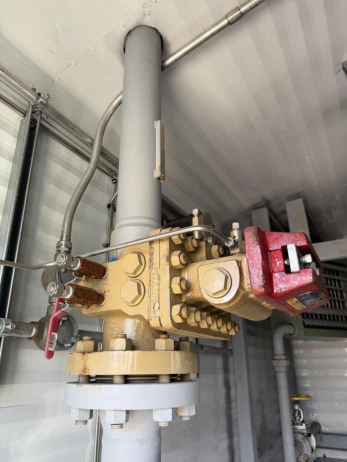 Used 36" 1315 PSI Vertical Sour Separator