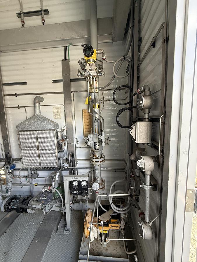 Used 30" 1440 PSI Vertical Sour Separator Package 