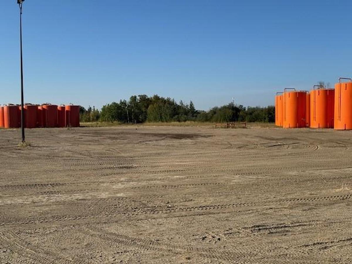 Used Tanks