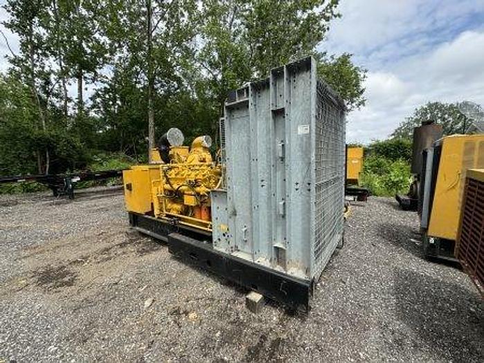 Used 1990 CAT G3412 Natural Gas Generator 