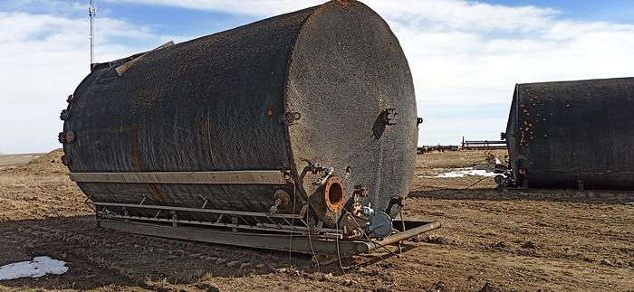Used 400 BBL Insulated EnviroVault Heated Tank