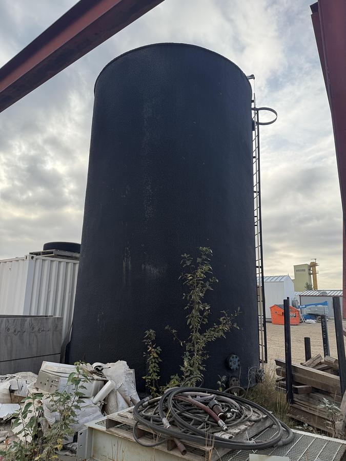 Used Tanks