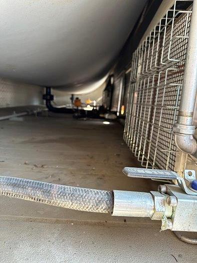 Used 96" 100 PSI Sour Slug Catcher