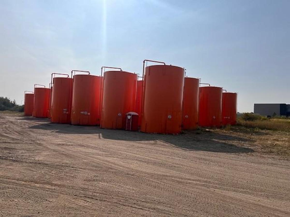 Used Tanks