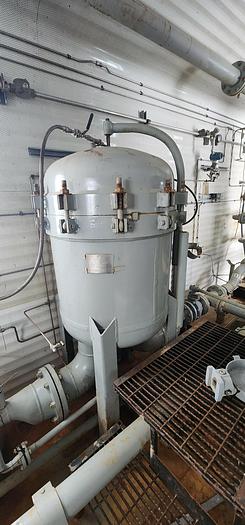 Used Water Injection Building c/w (2) Garner Denver 200 TDE 001 Triplex pumps