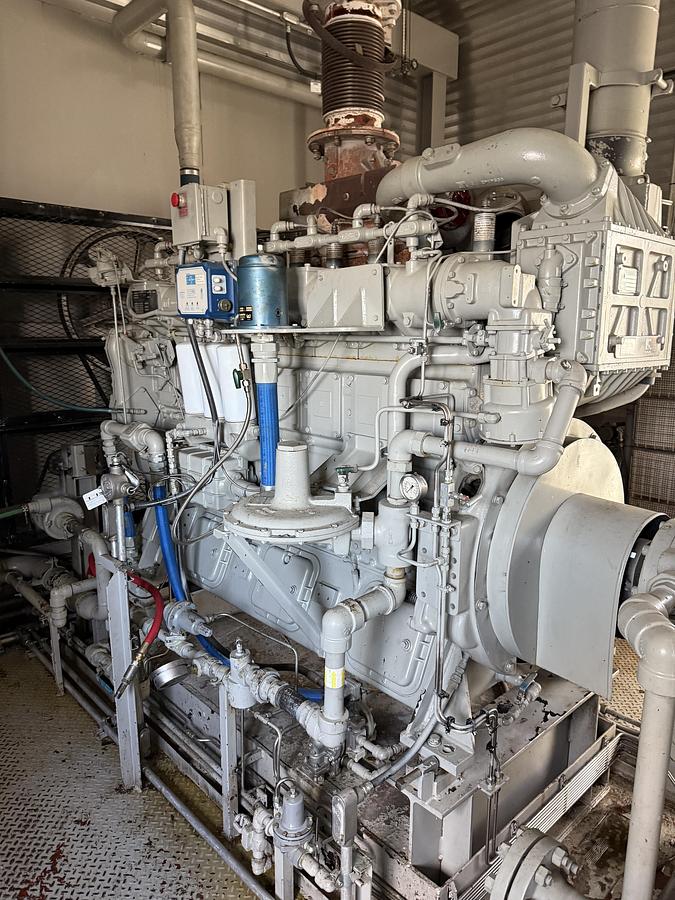Used 620 HP Waukeshau H24GL Driven Ariel JG2 Compressor