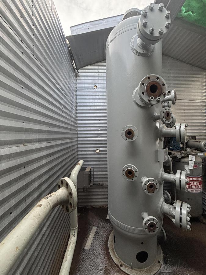 Refurbished 30" 1440 PSI Sour Vertical Separator Vessel