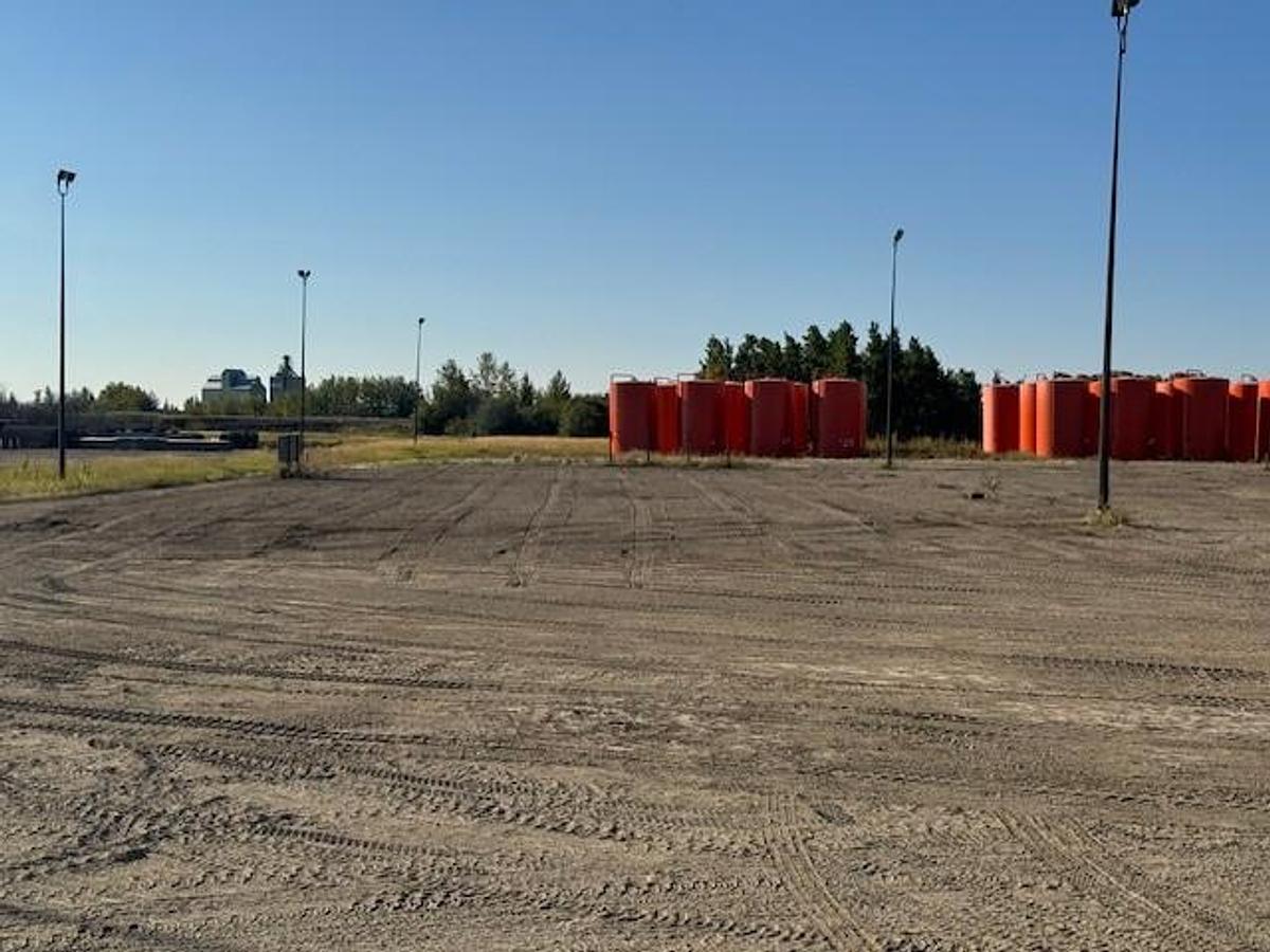 Used Tanks