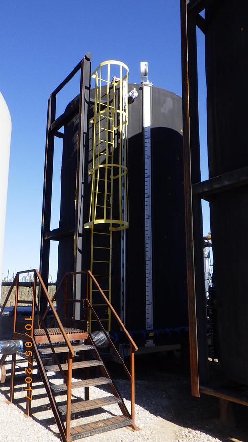 Used 400 BBL Double Wall Unskidded, EnviroVaullt Heated, Insulated & Internally Coated Tank