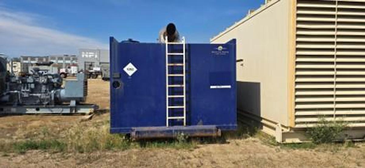 Used 800kw Waukesha P48GL, 480 V / 3 phase, Nat Gas Rebuilt