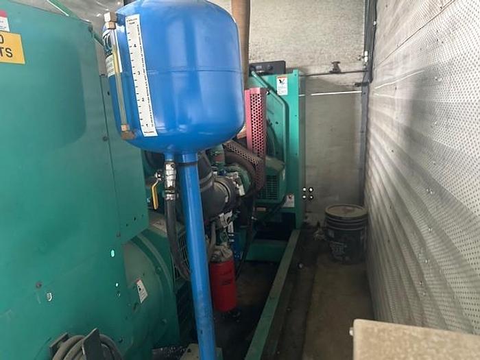 Used 250kw Cummins Diesel Generator 