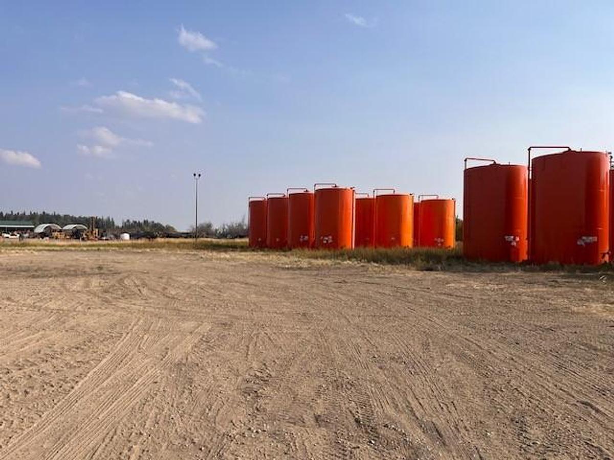 Used Tanks