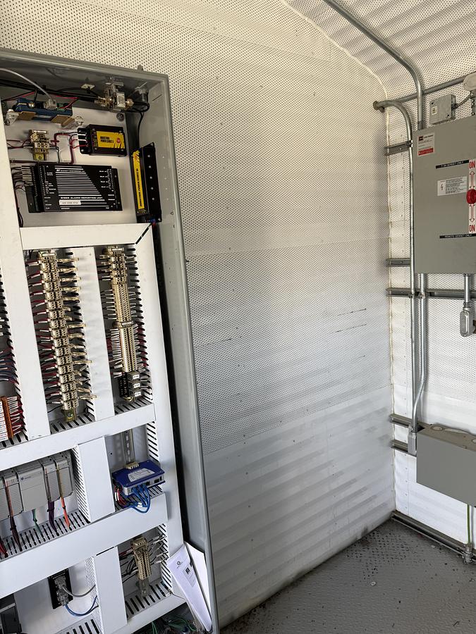 Used 20 KW Generator/MCC Building