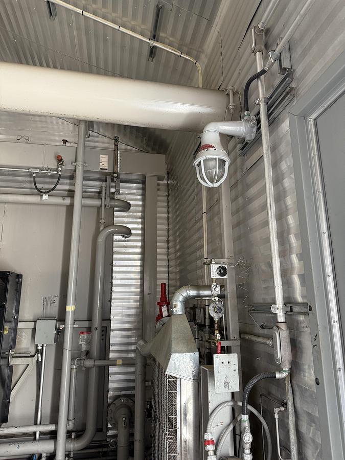 Used 620 HP Waukeshau H24GL Driven Ariel JG2 Compressor