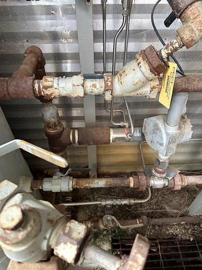 Used 24" x 7.5' 1440 PSI Vertical Sweet Separator