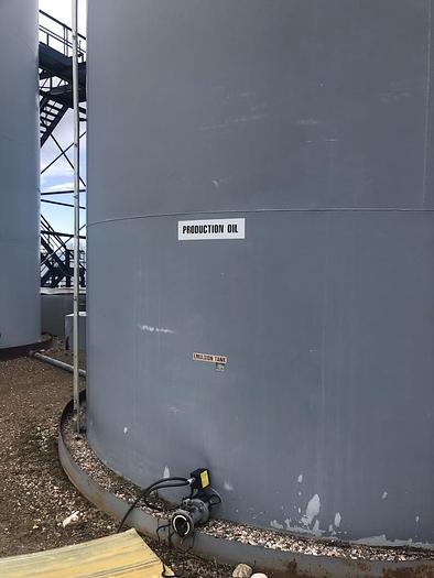 Used 2000 BBL Internally Coated Tanks
