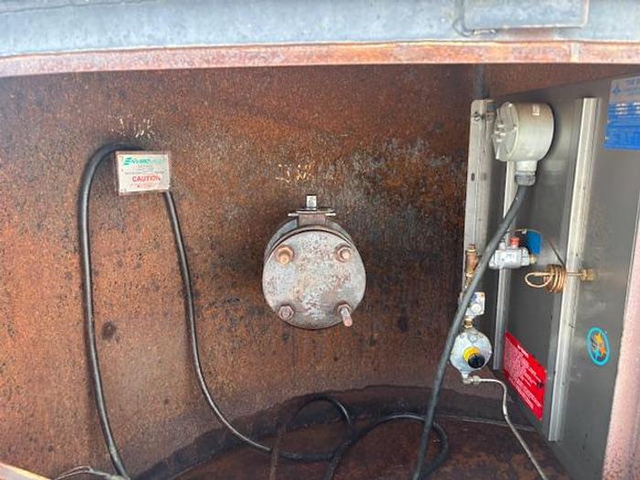 Used 100 BBL Double Wall Heated and Insulated Tank