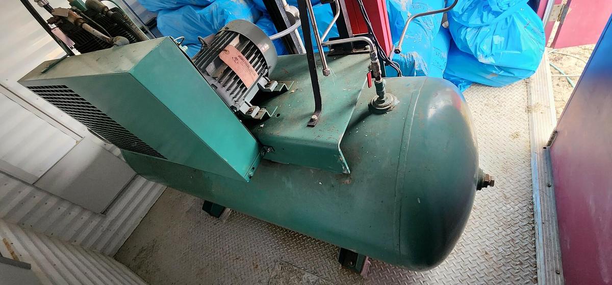 Used Dual Air/Instrument Air Compressor - 16013