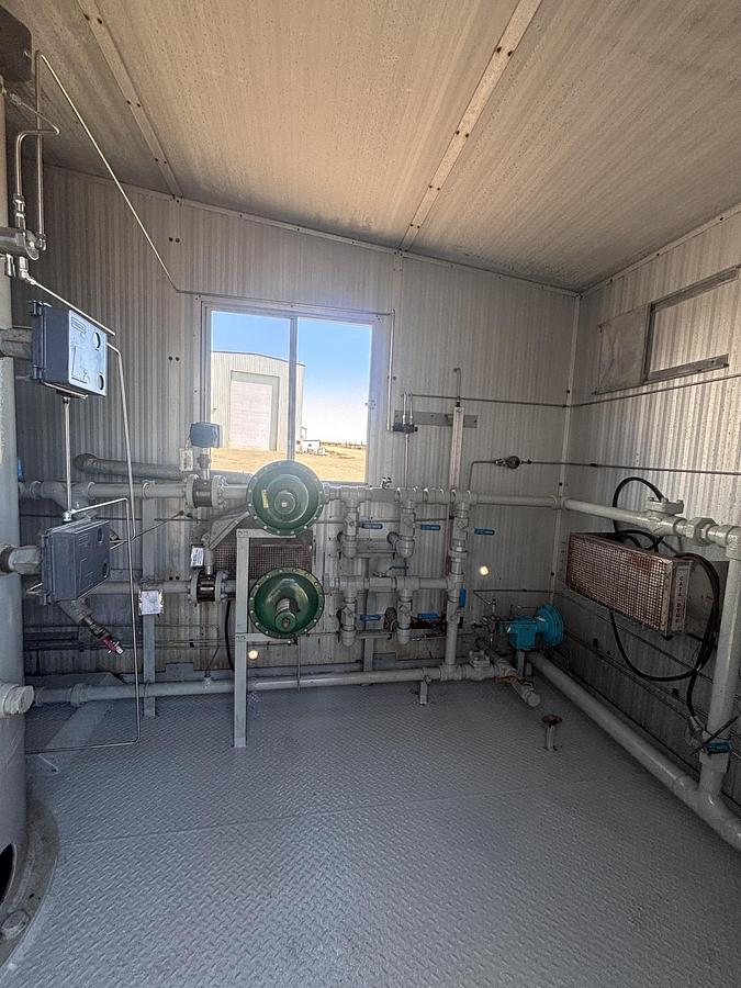 Used 36" 1440 PSI Vertical Sour Trailer Mounted Separator Package