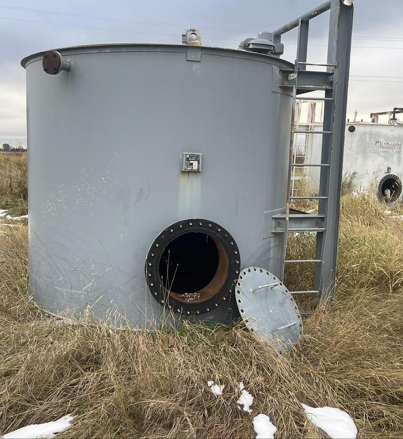 Used Tanks
