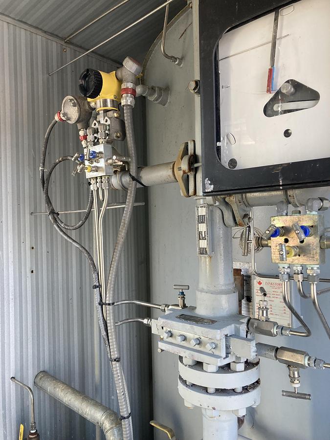 Used 16" 1440 PSI Vertical 3 Phase Separator with Integral 100 Barrel DW Tank