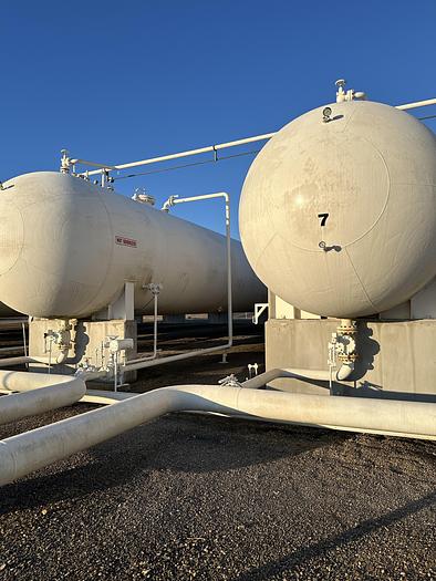 Used 90,000 Gallon 250 PSI Storage Bullet