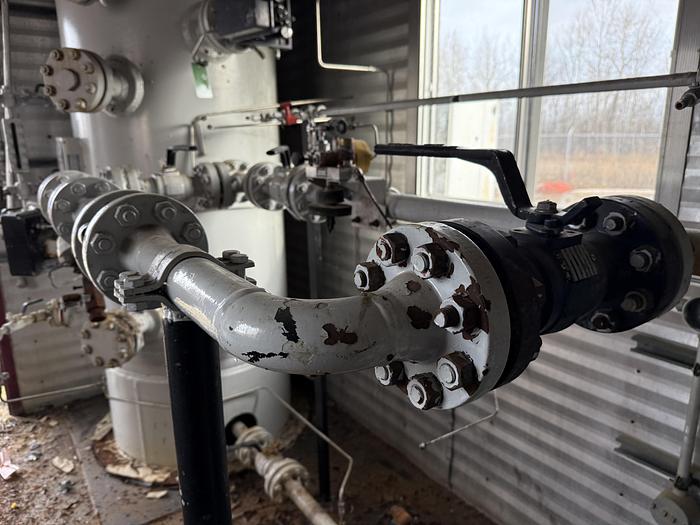 Used 36" 1480 PSI Vertical Sour Separator Package #15803