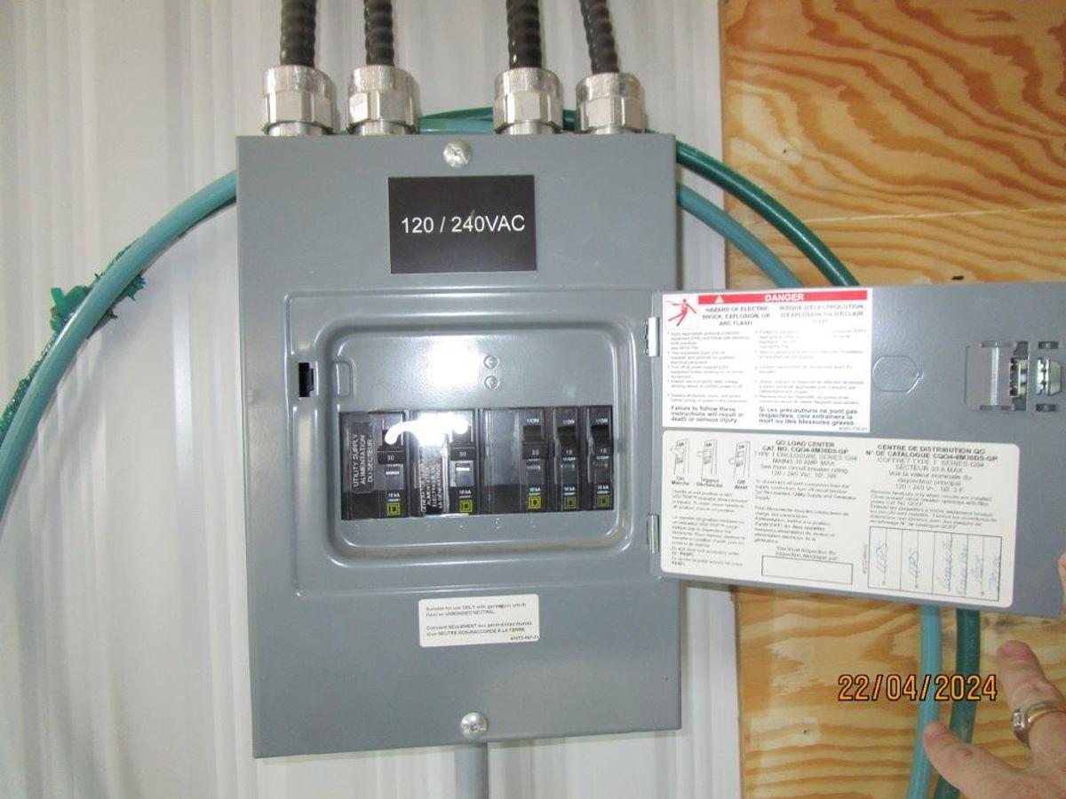 Used MCC / Office Building (12’W x 50’L)