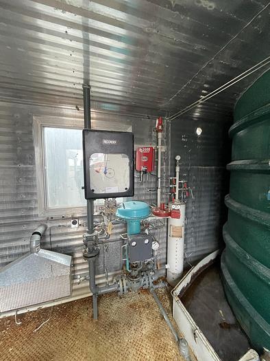 Used 16" 1440 PSI Vertical Separator Package w/Integral 100 Bbl Double Wall Fiberglass Tank