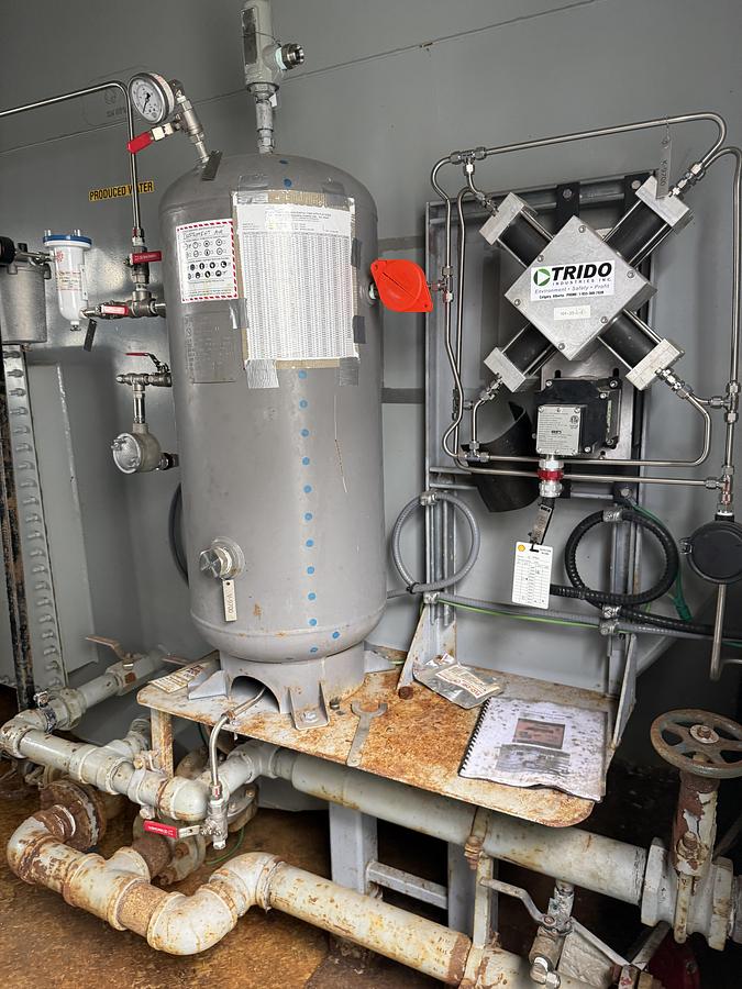 Used 30" 1440 PSI Vertical Sour Separator Package w/Integral 400 BBL Tank