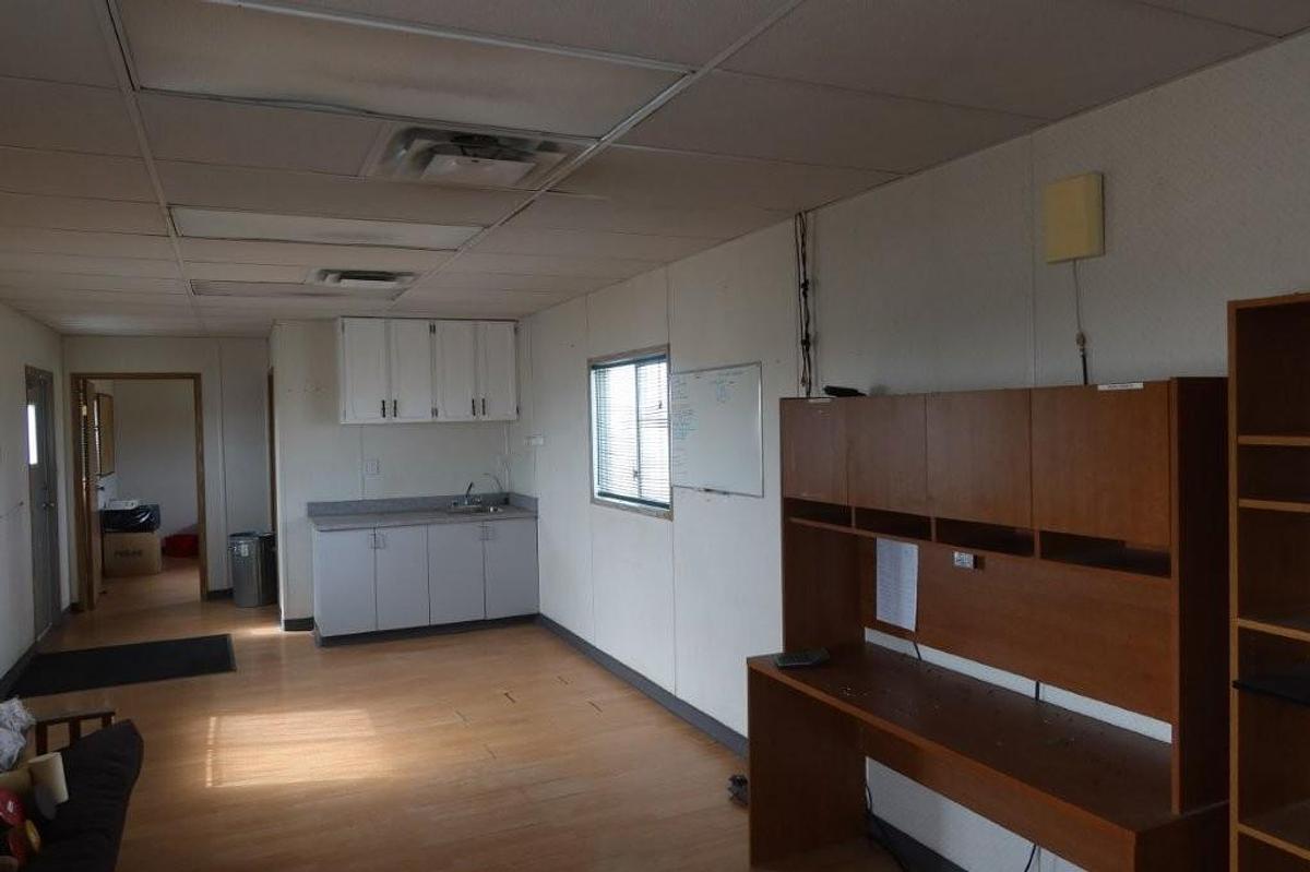 Used Office Building (62’L x 12’6”W x 11’H)