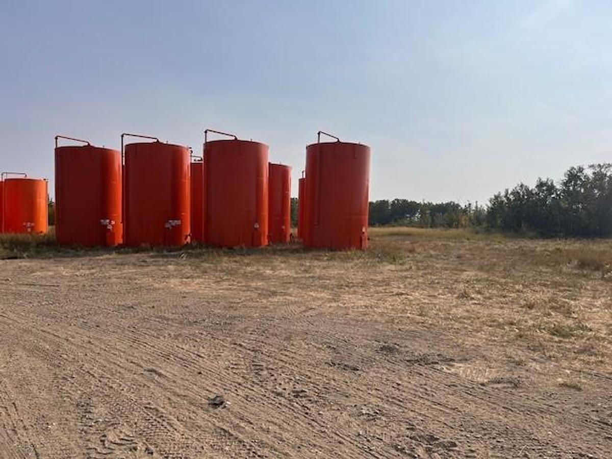 Used Tanks