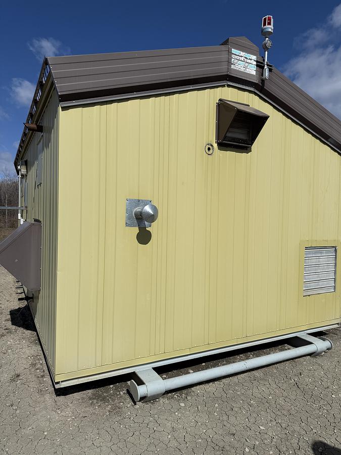 Used 20 KW Generator/MCC Building