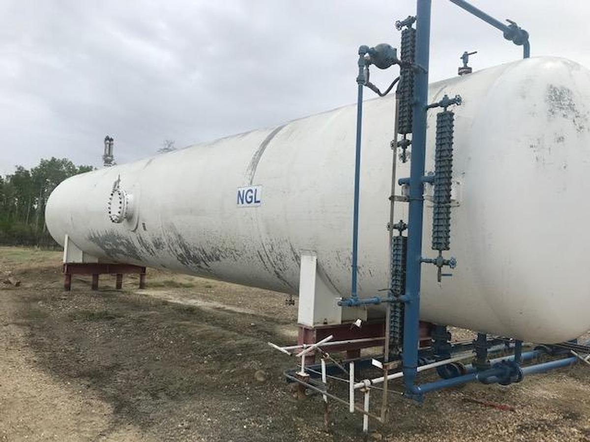 Used 25,300 USG 250 PSI Bullet