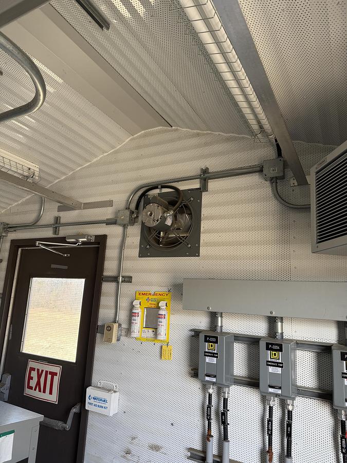 Used 20 KW Generator/MCC Building