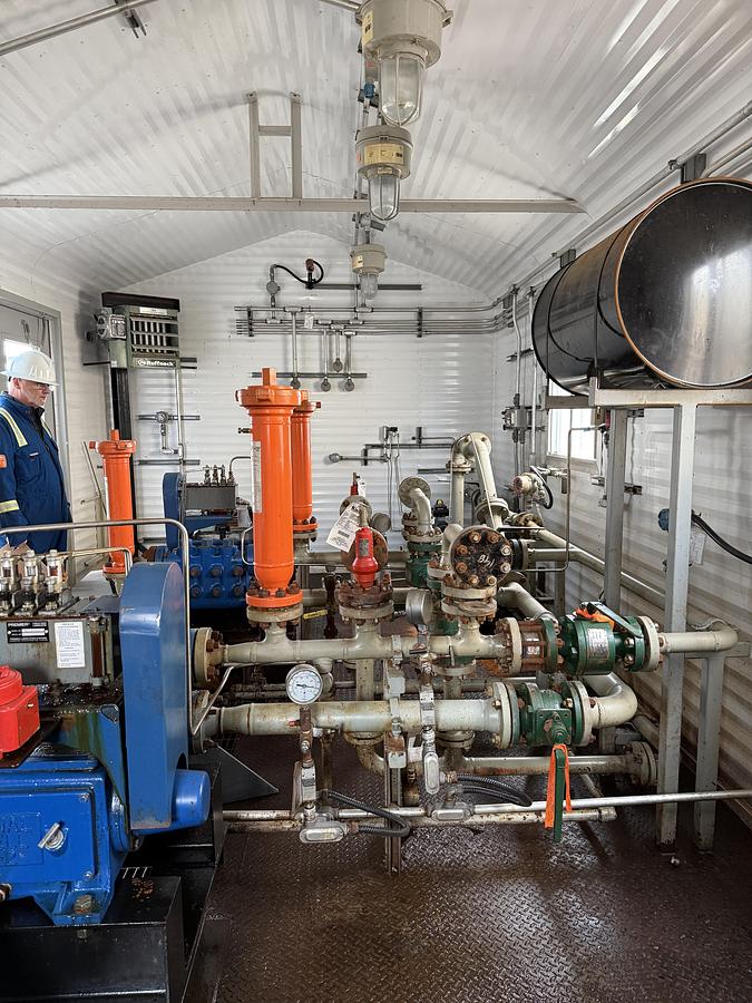 Used Dual T30-2L National Oilwell Triplex Pump Package