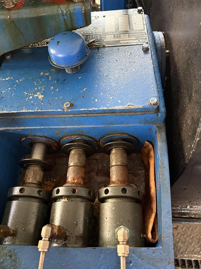 Used Dual T30-2L National Oilwell Triplex Pump Package