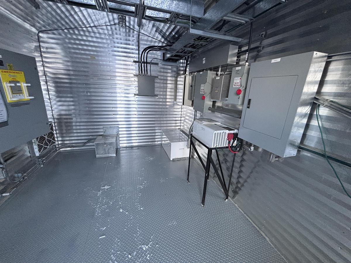 Used MCC Building - 16024