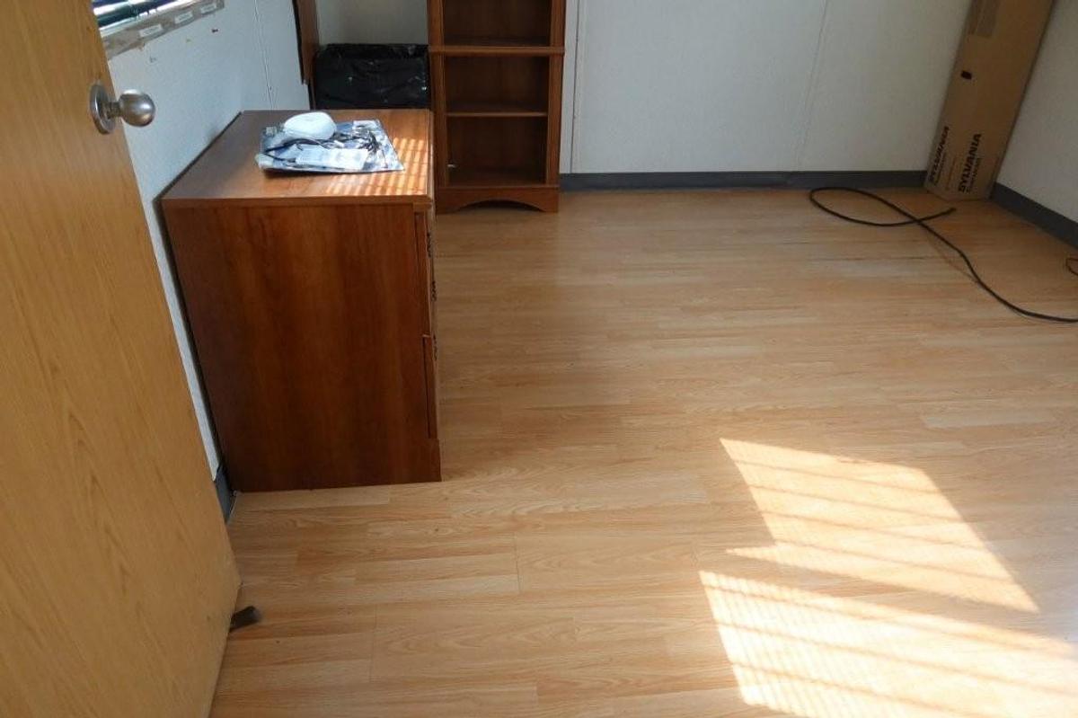 Used Office Building (62’L x 12’6”W x 11’H)