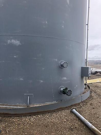 Used 2000 BBL Internally Coated Tanks