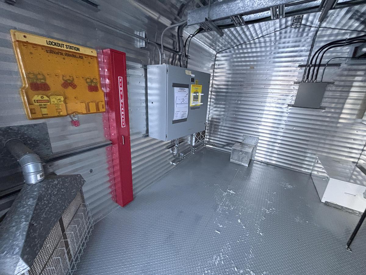 Used MCC Building - 16024