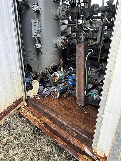 Used 30" 1440 PSI Vertical Sour Separator Package w/Integral 400 BBL Tank