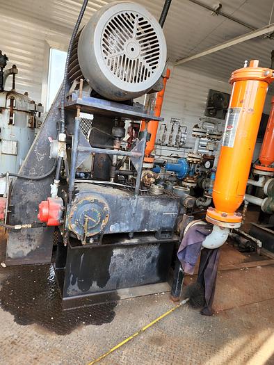 Used Dual Triplex Plunger Pump Package