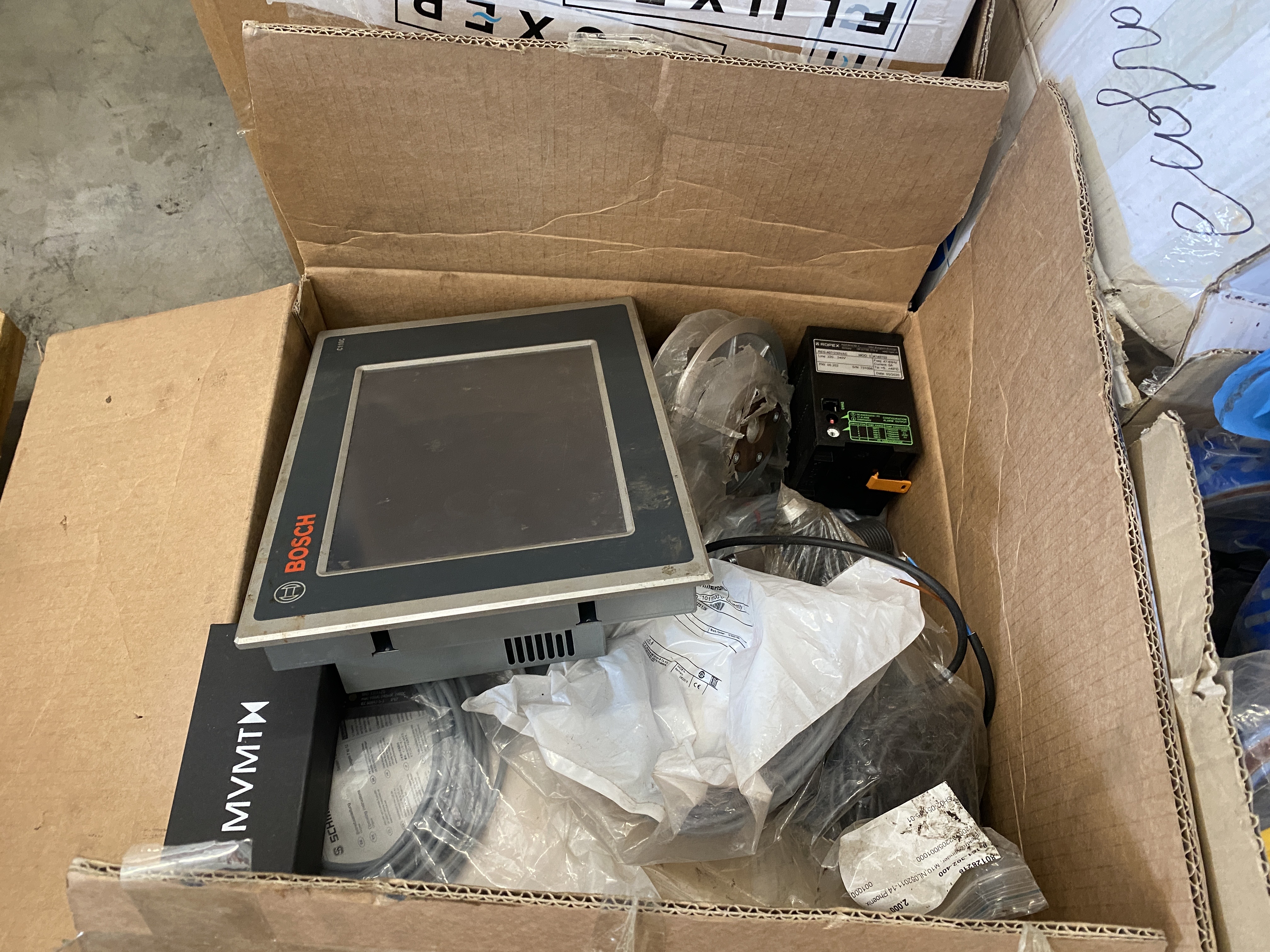 Refurbished 2012 Bosch vertical bagger SVE 3615 LS