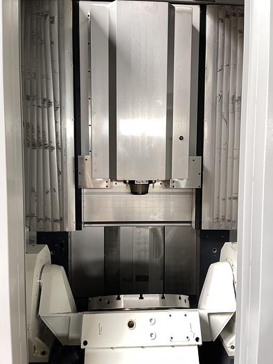 Ottime Centro di Lavoro Verticale a 5 assi MIKRON UCP 710