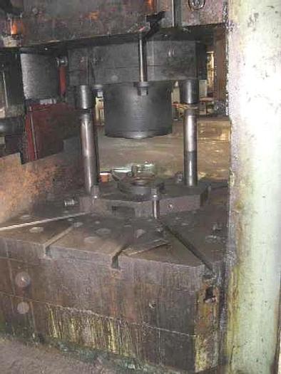 Used Press Trimming LU1000C