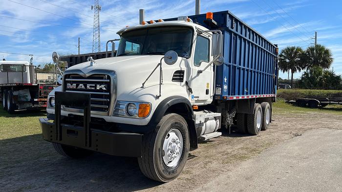 Used 2006 MACK GRANITE CV713